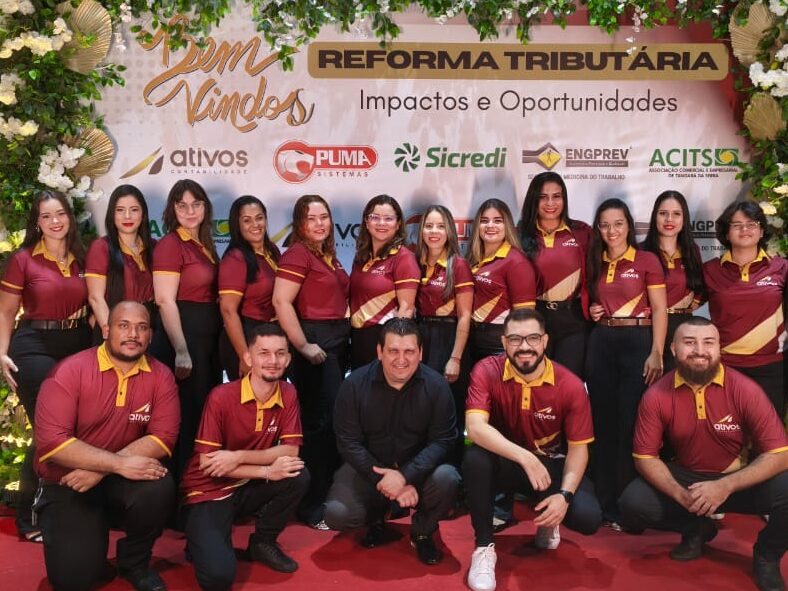 equipe da ativos contabilidade, em evento sobre reforma tributaria. 
